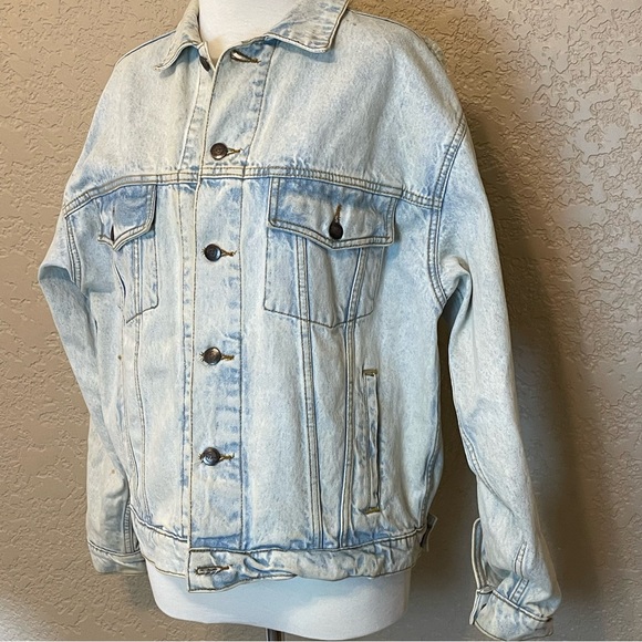Hard Rock Cafe Retro Vintage Acid Wash 90's Denim Jacket Cancun Size M - Picture 3 of 13